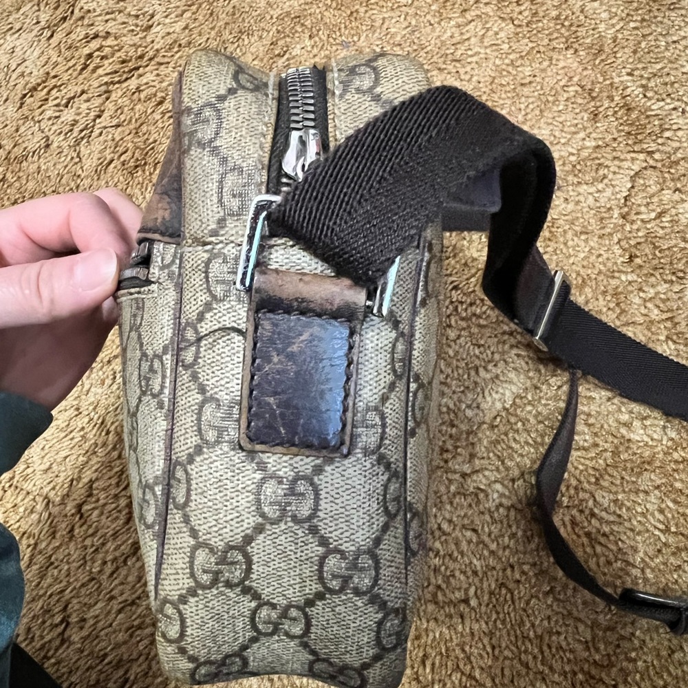 Gucci Crossbody Bag in Brown and Black - Picture 12 of 16